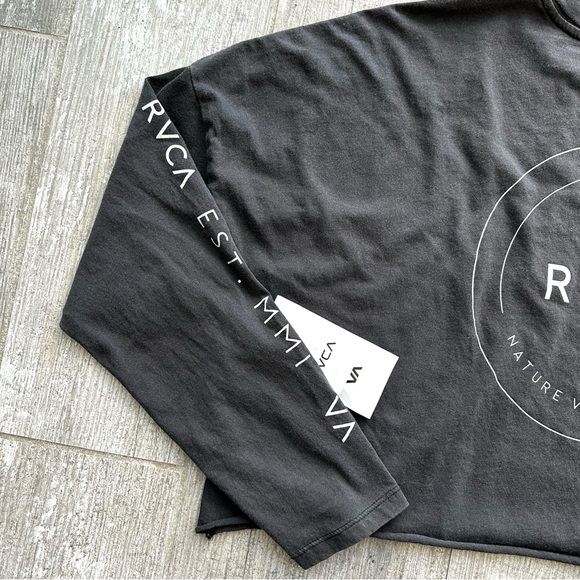 π₯π₯RVCA - CLASSIC LONG SLEEVE TEEπ₯π₯ - Picture 3 of 10